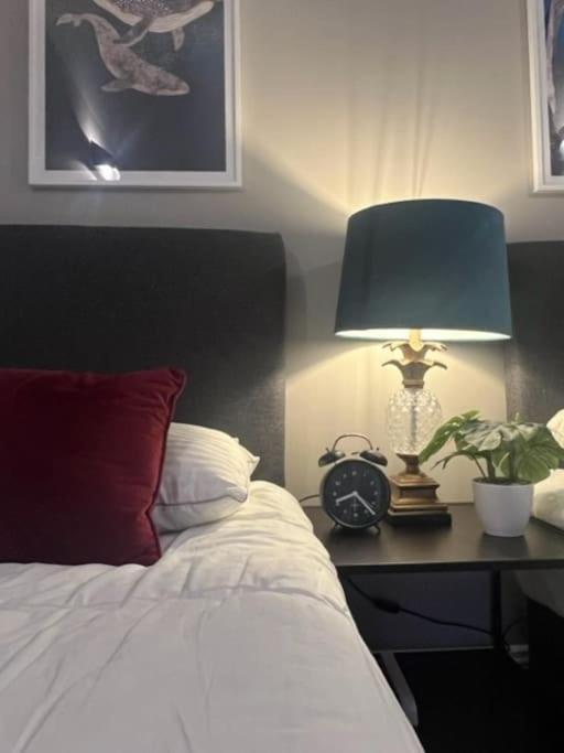 Spacious 2 Bedroom Centre