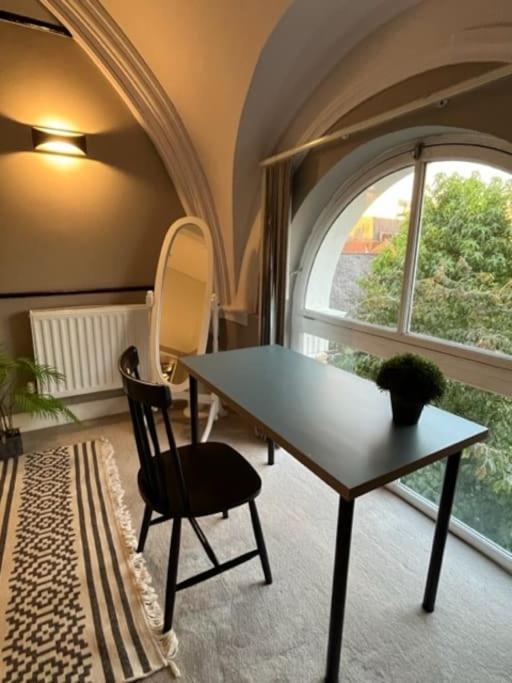 Apartment Spacious 2 Bedroom Centre